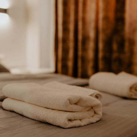 Suite Dolce Vita Тирана Экстерьер фото
